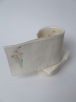 http://www.francesleeceramics.com/files/gimgs/th-28_cardboard mug with daffodil-web.jpg